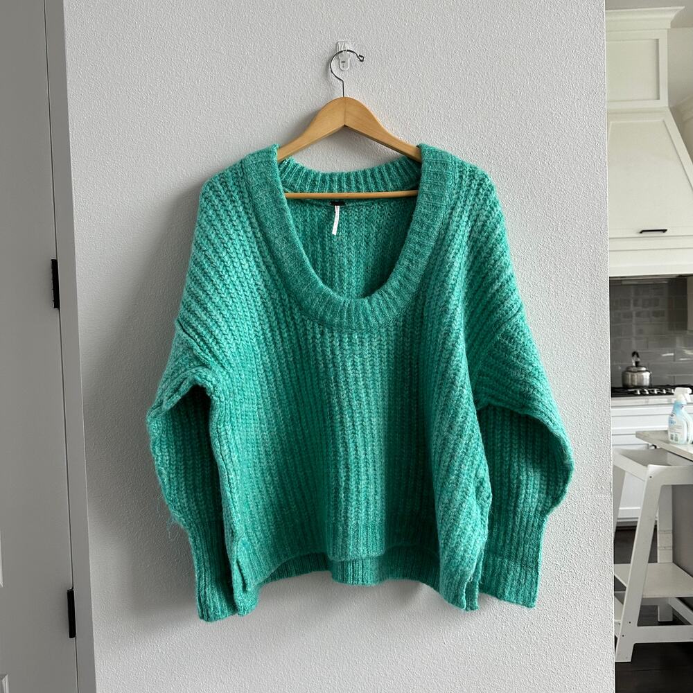 Free People Blue Bell V-Neck Sweater New Size XS